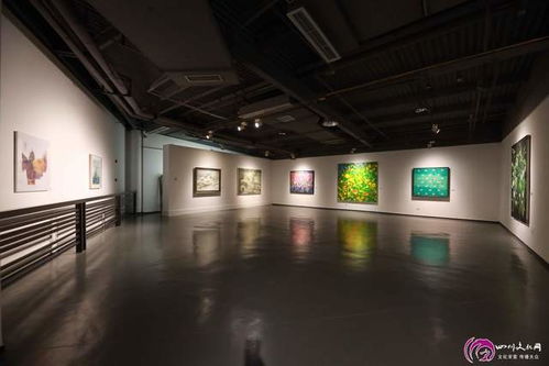 藝薈傳香 四川美術(shù)作品邀請(qǐng)展暨第二屆酒文化藝術(shù)季開(kāi)幕